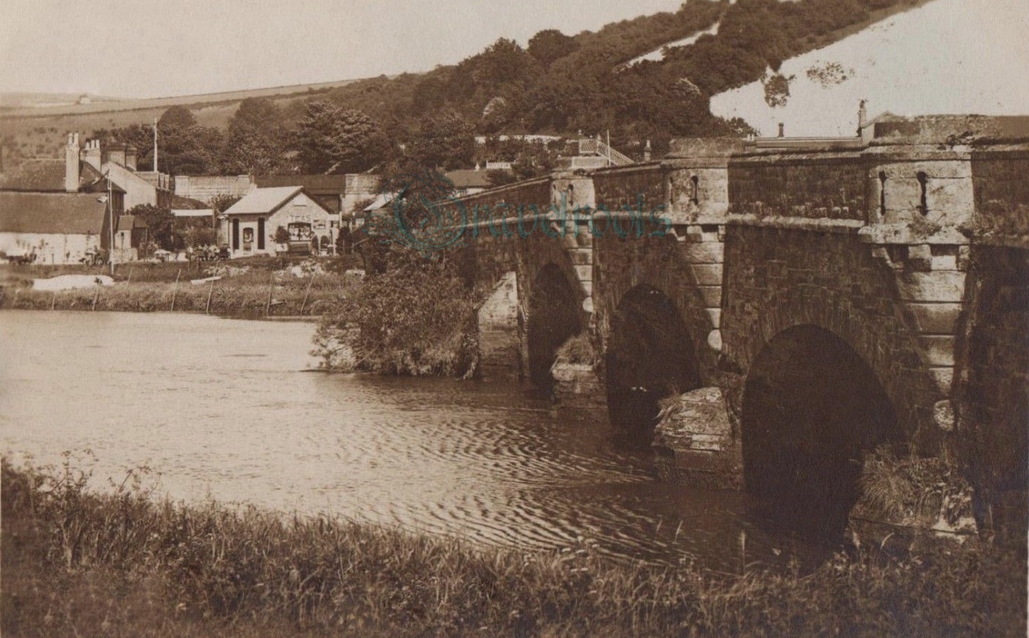 Old photos of Houghton Bridge, Amberley - click image to return