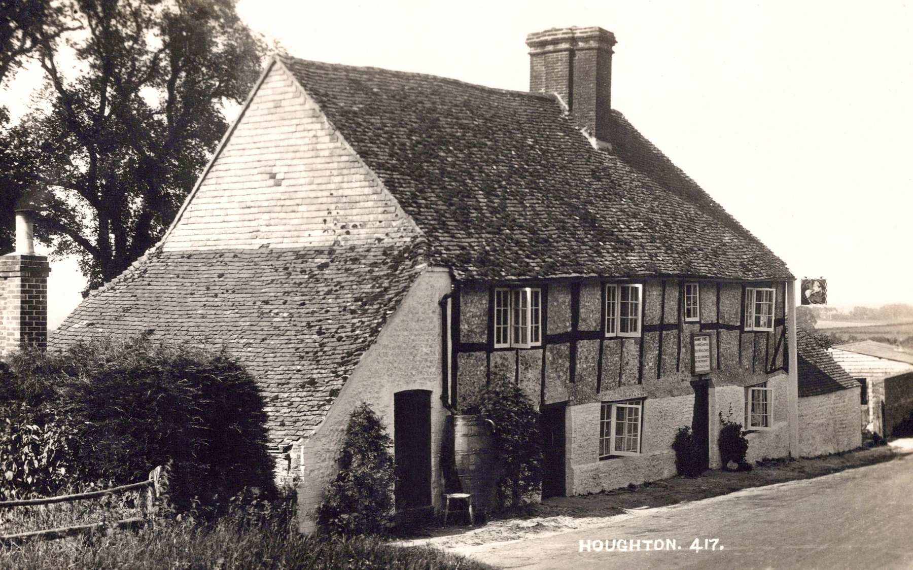 Old photos of George & Dragon Pub, Houghton, Nr Amberley -  - click image below to return