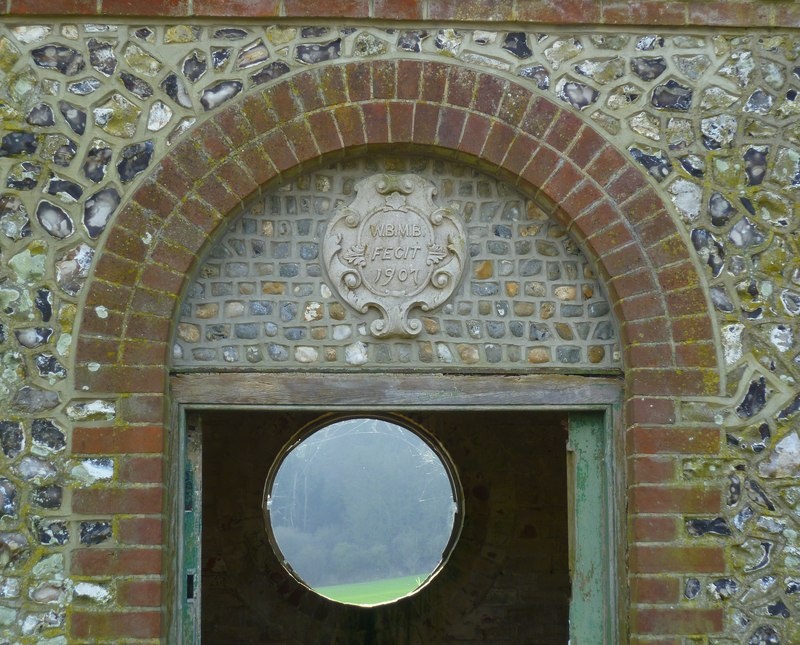 Old photos of Eartham, Sussex - click image to return