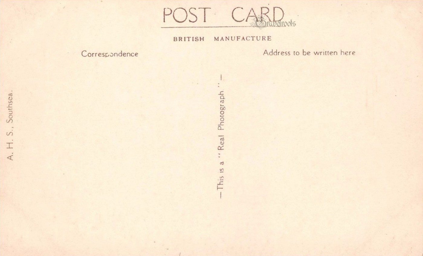 St Marys Church, Portchester, click image to return