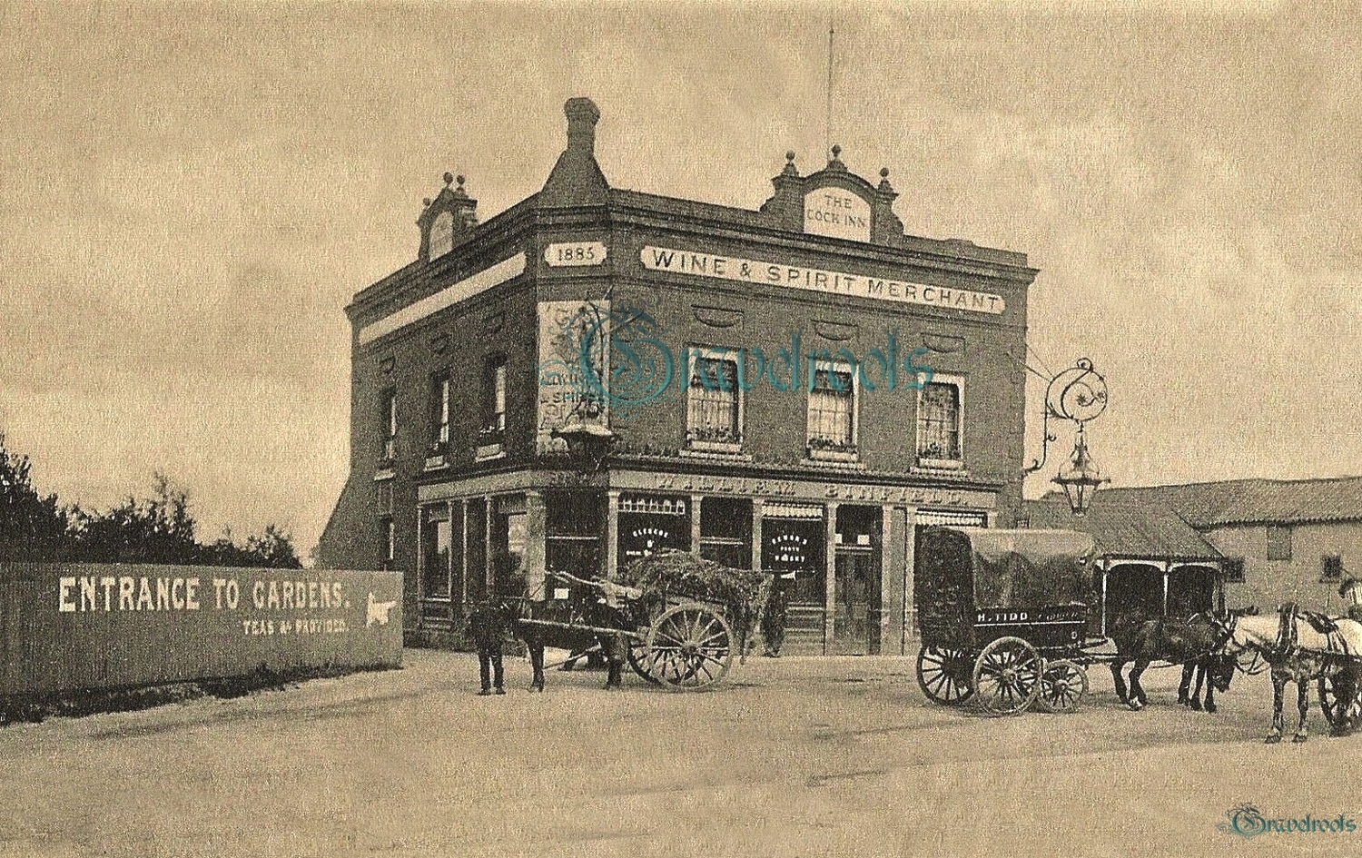  old photos of old Pubs Bars and Hotels,  Palmers Green, London - click image below to return