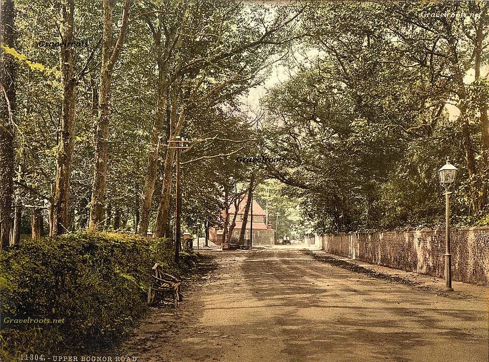 Bognor Regis, Sussex - 
click image to return