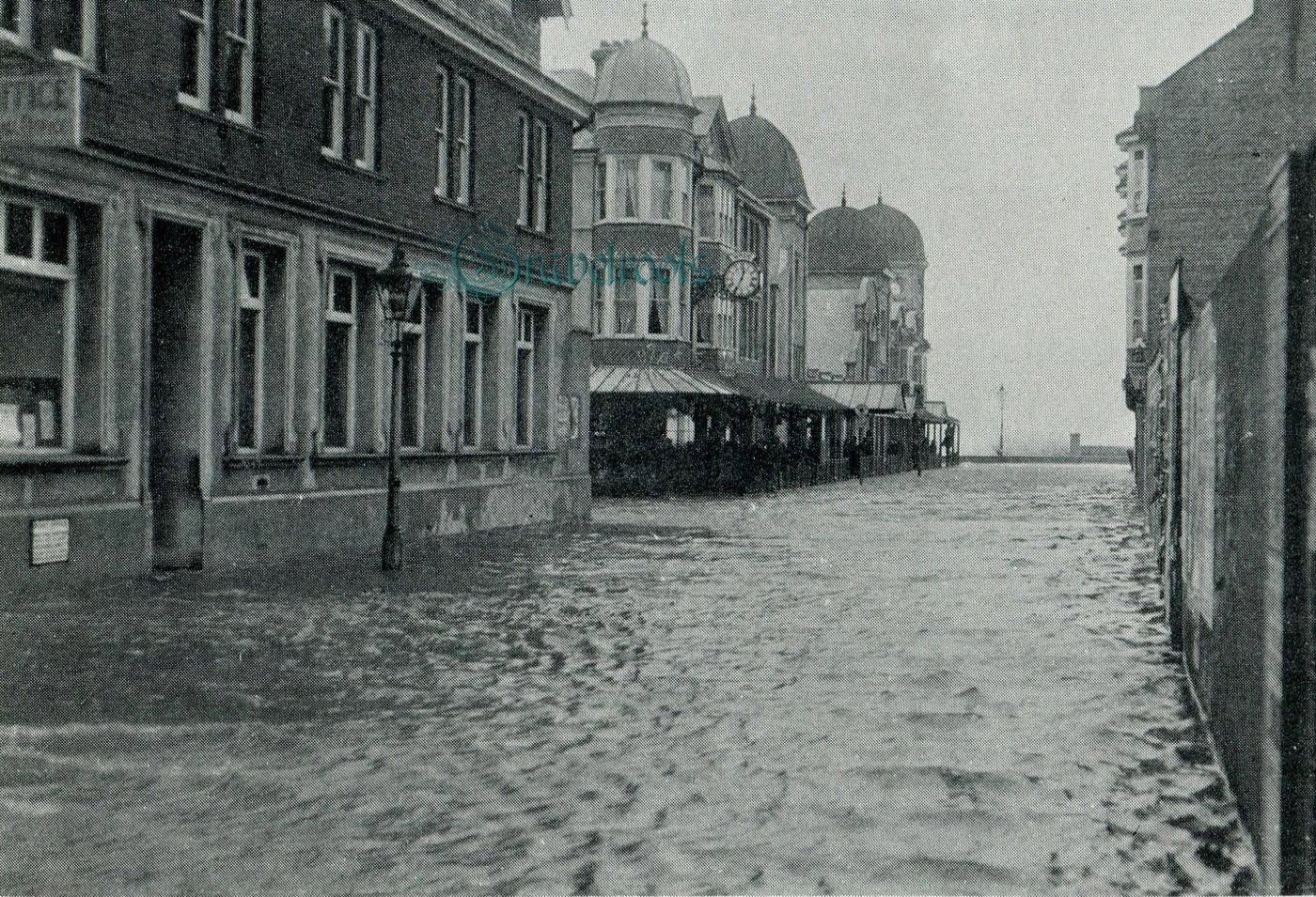 Old photo of York Road, Bognor, Sussex - see image below