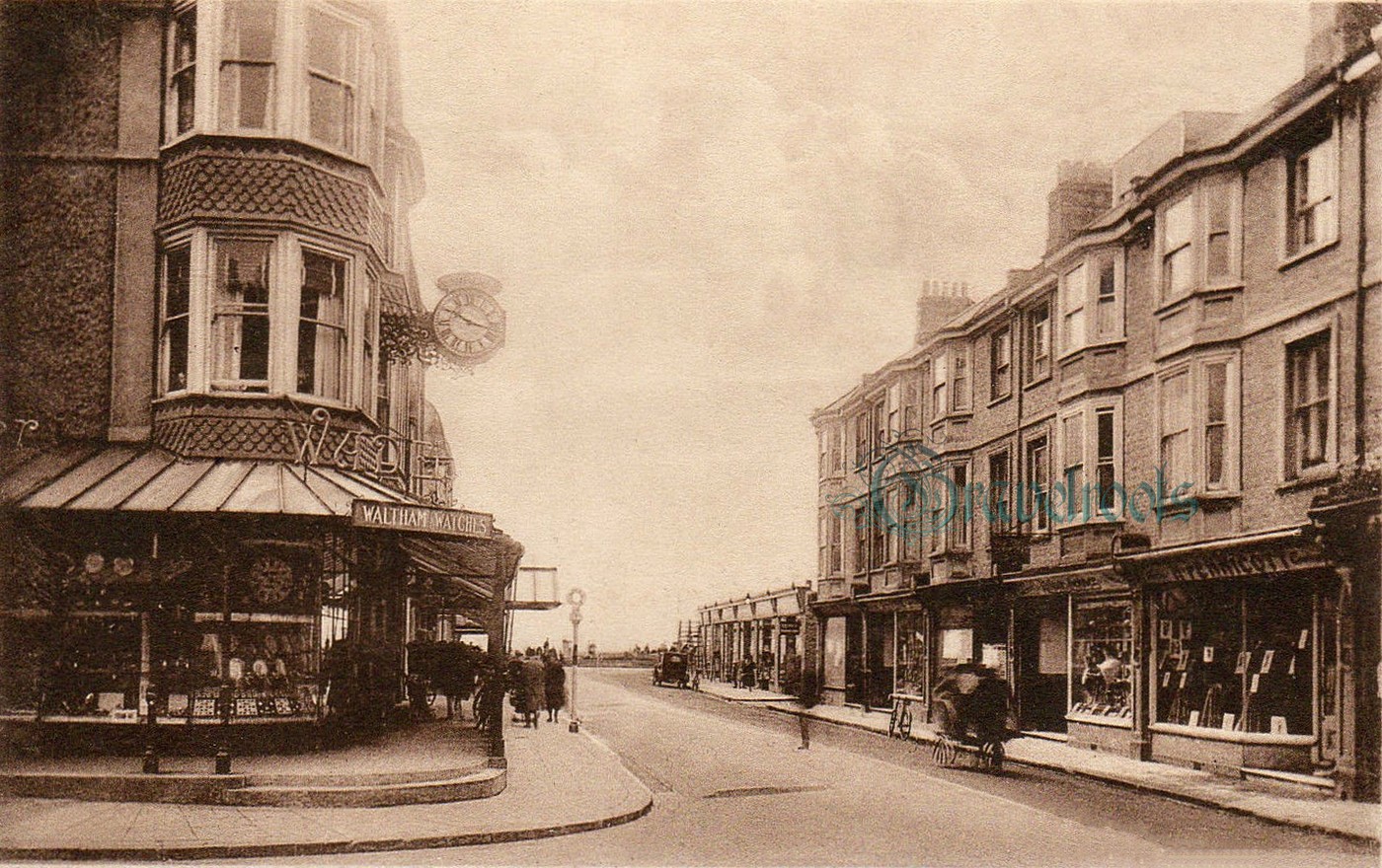 Old photo of York Road, Bognor, Sussex - see image below