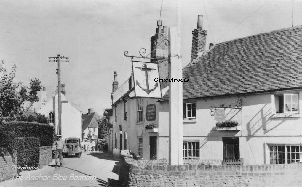 Anchor Bleu, Old Bosham