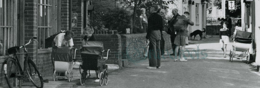 Bosham, click image to return