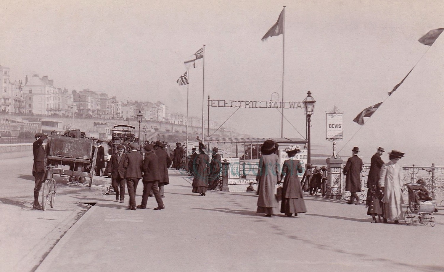 Madeira Drive, Old Brighton -  - click image below to return
