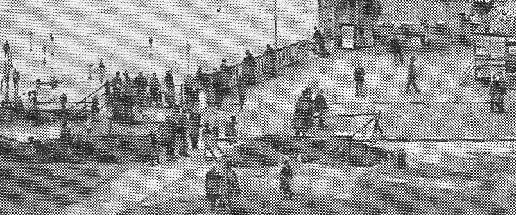 Palace Pier, Brighton, Sussex - click to return
