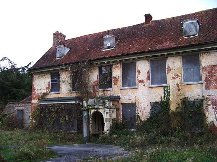 Old photos of Chichester - click to return