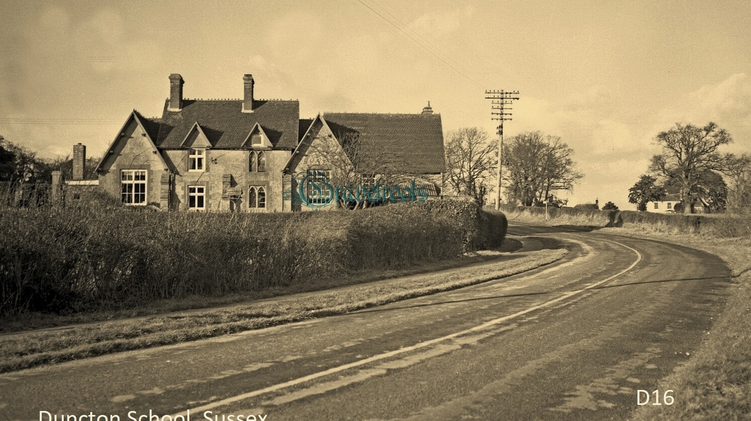  old photo of Duncton School, Sussex - click image below to return