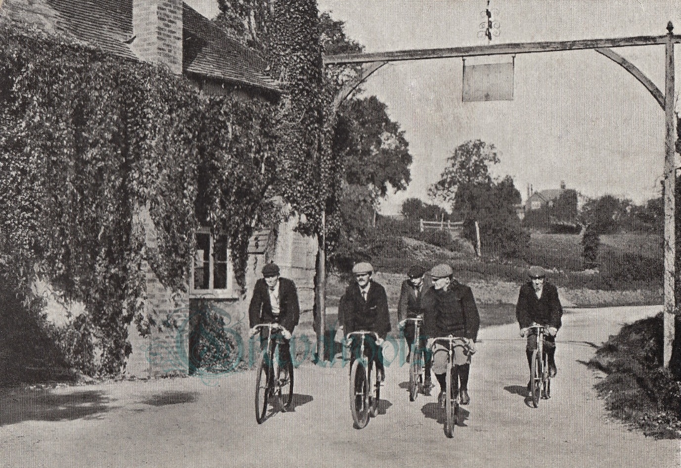  old photos of Fittleworth, Sussex - click image below to return