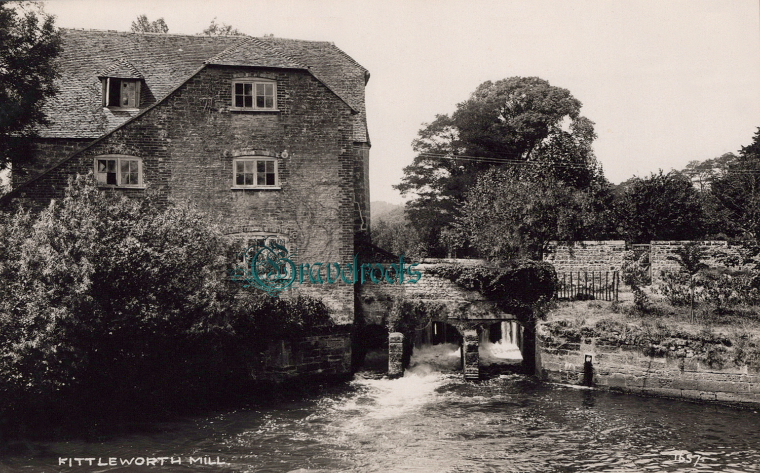  old photo of Fittleworth, Sussex - click image below to return