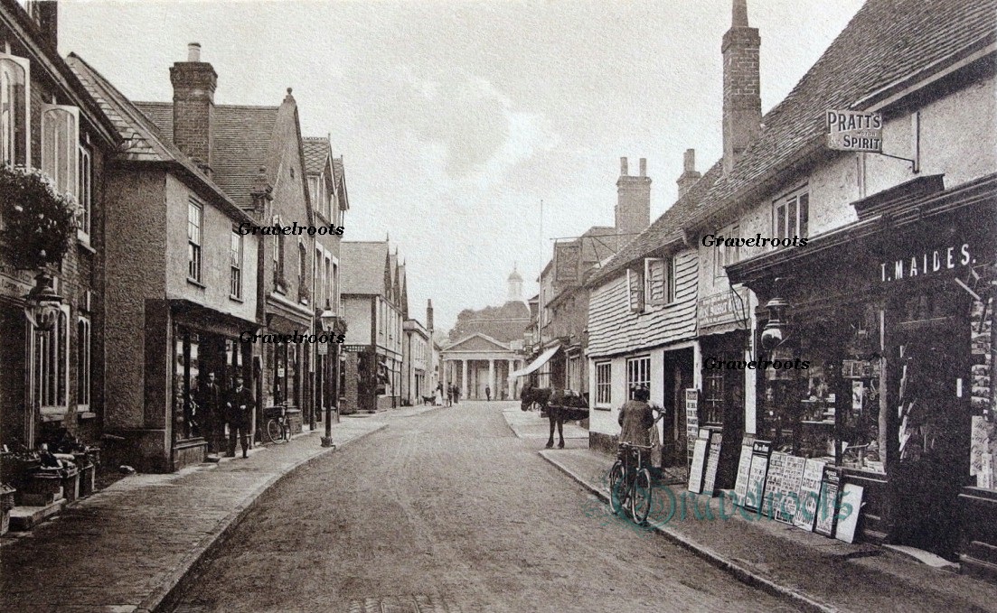 West Street, Midhurst, Sussex - click image below to return