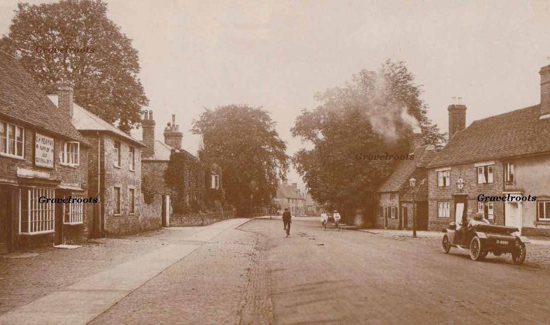 North Street, Midhurst - scroll down