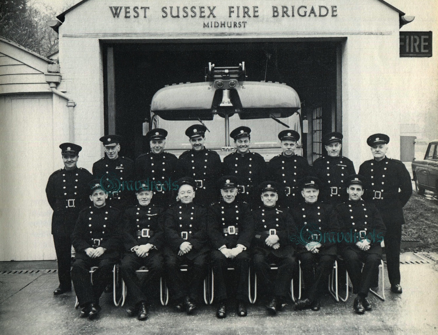  old photo of Midhurst Fire Brigade, Sussex - click image to return