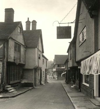 Red Lion Street