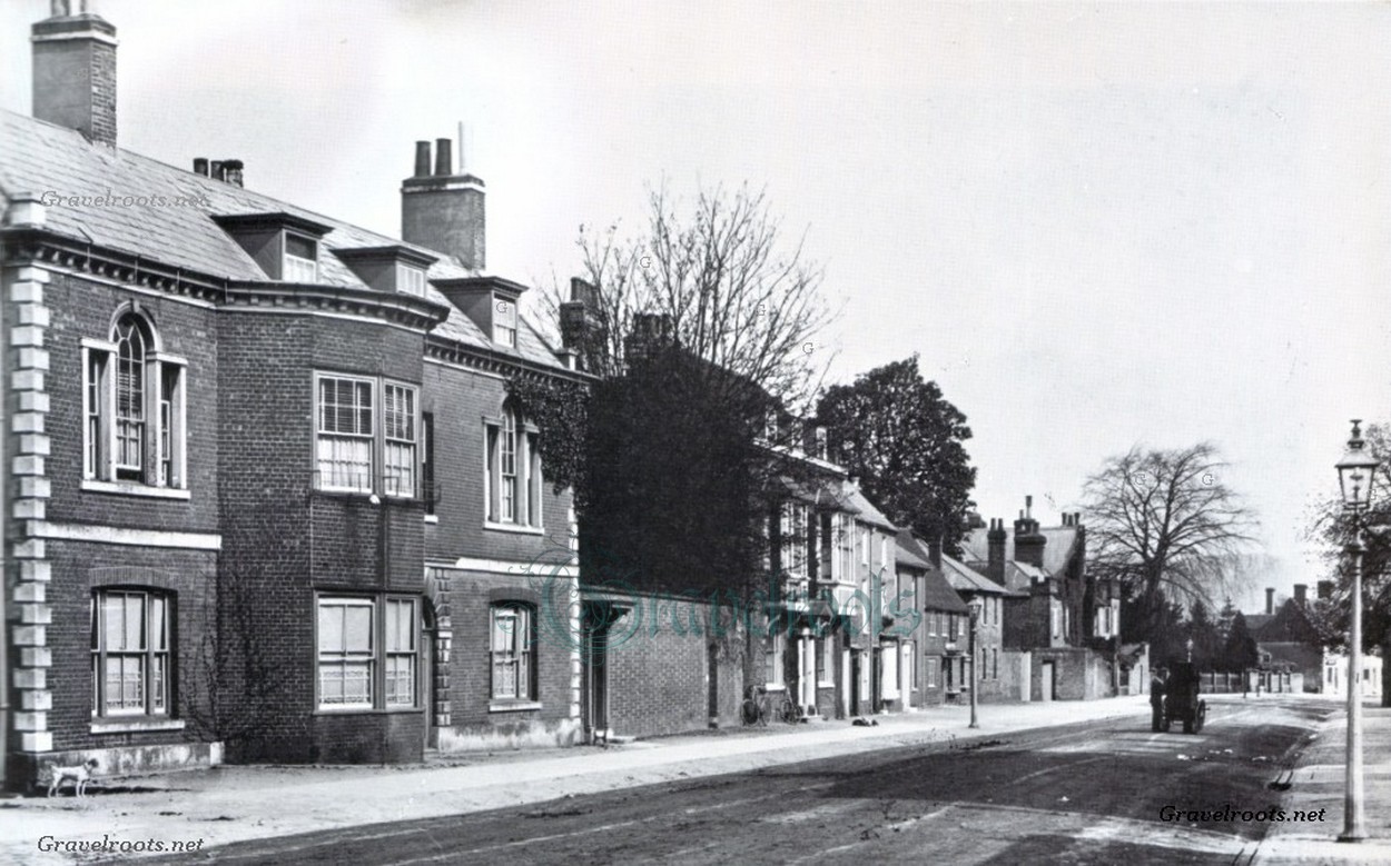  old photos of Midhurst, Sussex - click image to return