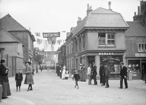 Angel Street, Petworth