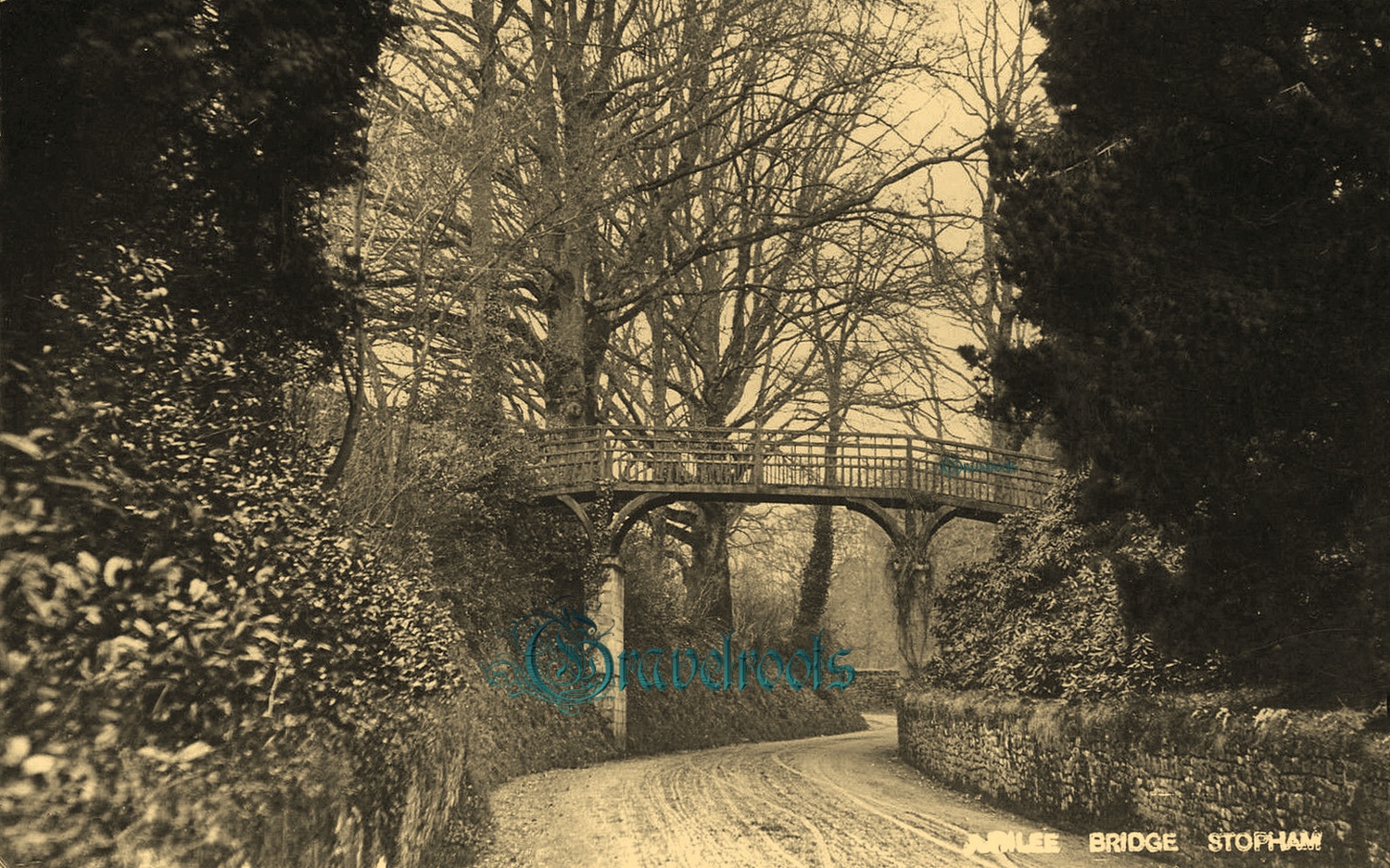  old photo of Jubilee Bridge, Stopham, Sussex - click image to return