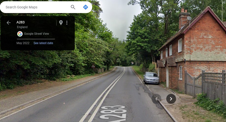 A283, Turnpike Cottages, Stopham, Sussex - click image to return