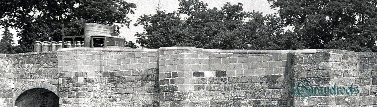  old photo of Stopham, Sussex - click image below to return