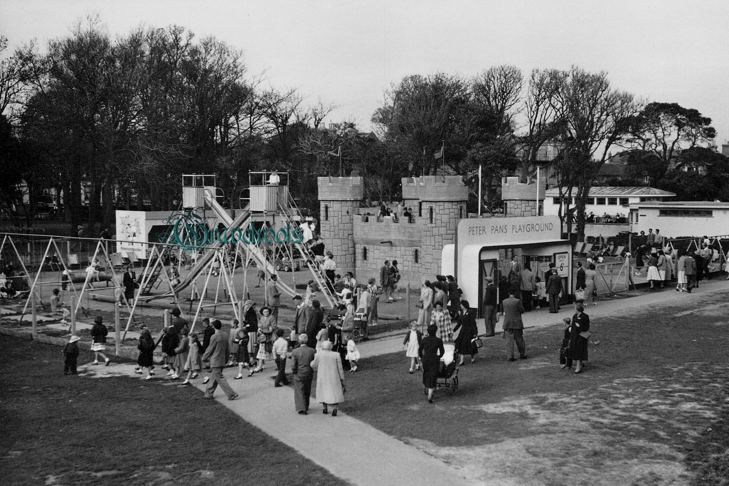  old photos of Worthing, Sussex - click image to return